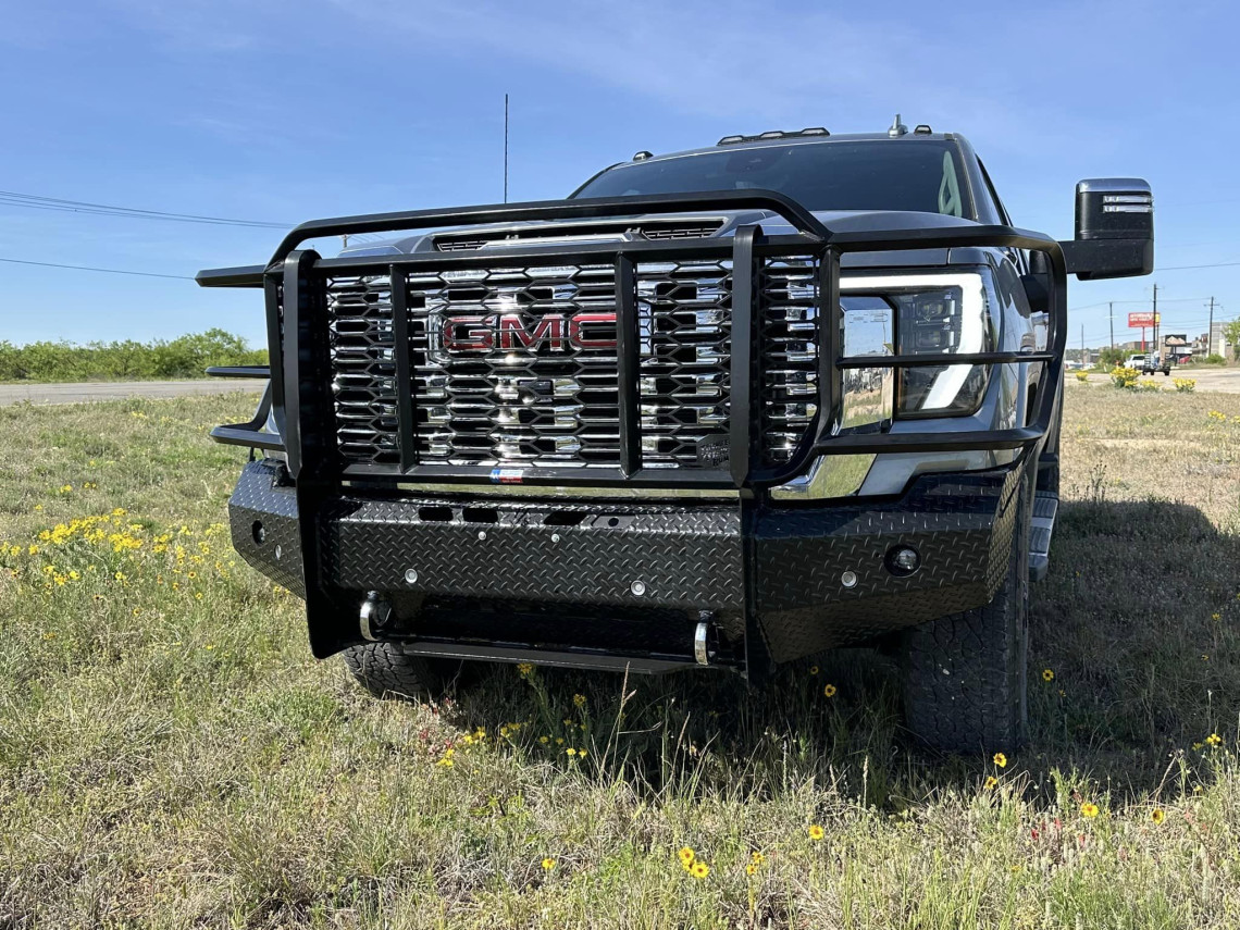 2024 GMC 2500 2500hd 3500 3500hd gas diesel, front end replacement, bumper, tread plate Grille Guard, Front Camera, Front Sensors, Cattle Guard, TS bumper, Thunder Struck Bumper, Ranch Hand, Diamond, Tread, front bumper, smooth